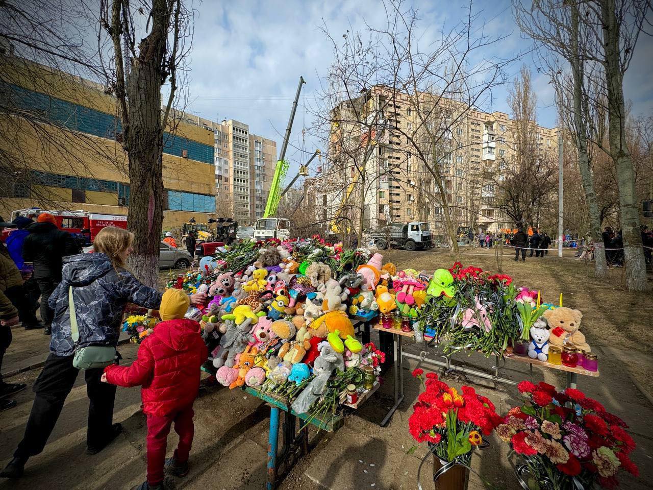 Пошукову операцію на місці трагедії завершено.